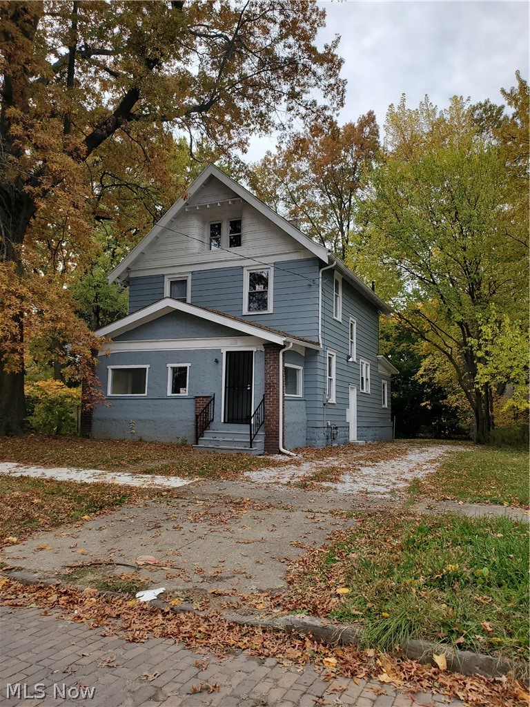 830 Sumner Street Akron OH 44311