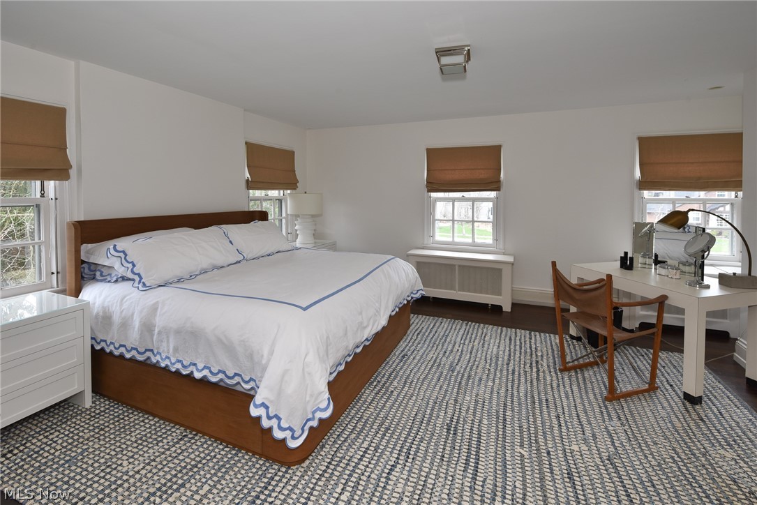 1109 Forest Road Lakewood OH 44107