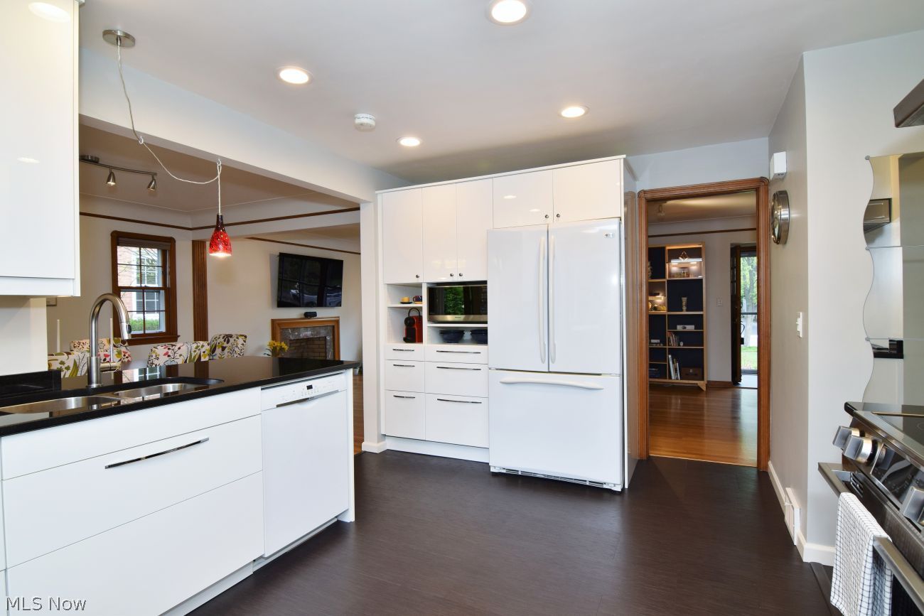 22012 Westchester Road Shaker Heights OH 44122