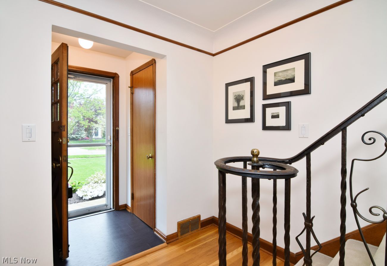 22012 Westchester Road Shaker Heights OH 44122