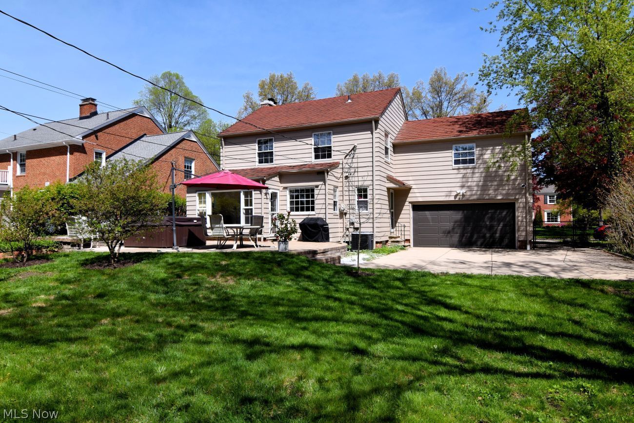 22012 Westchester Road Shaker Heights OH 44122