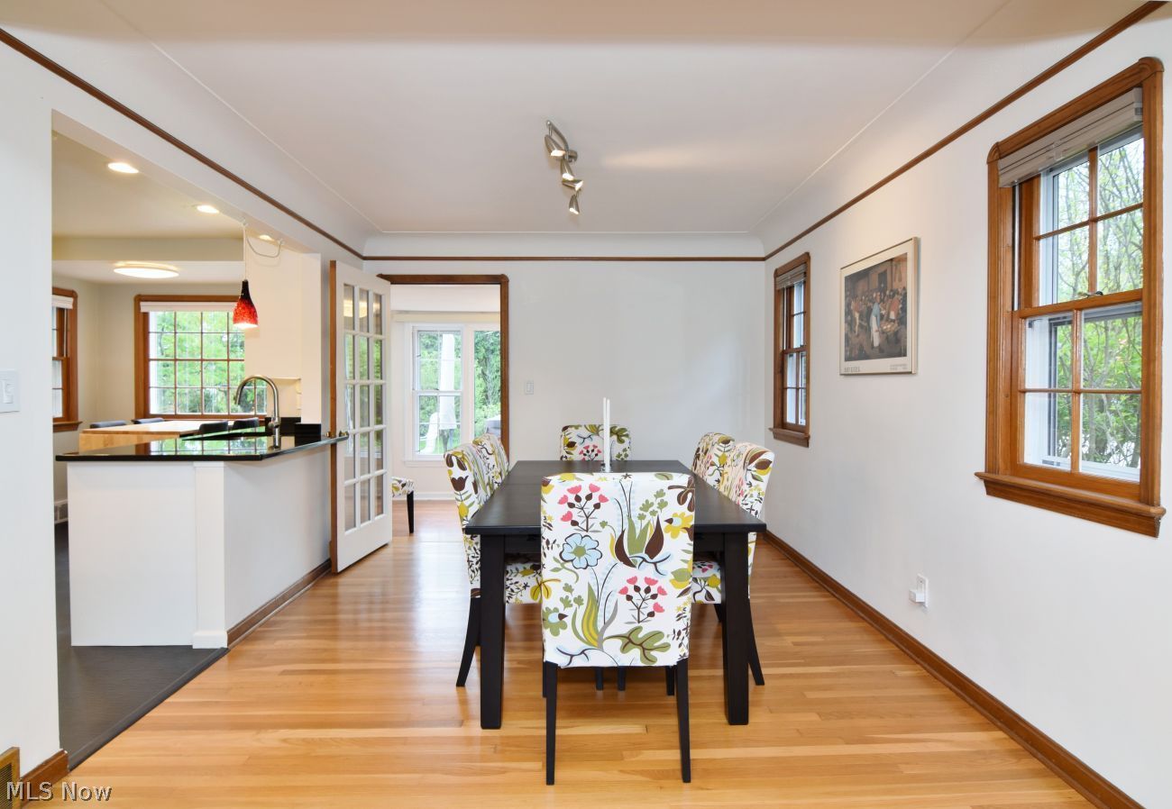 22012 Westchester Road Shaker Heights OH 44122