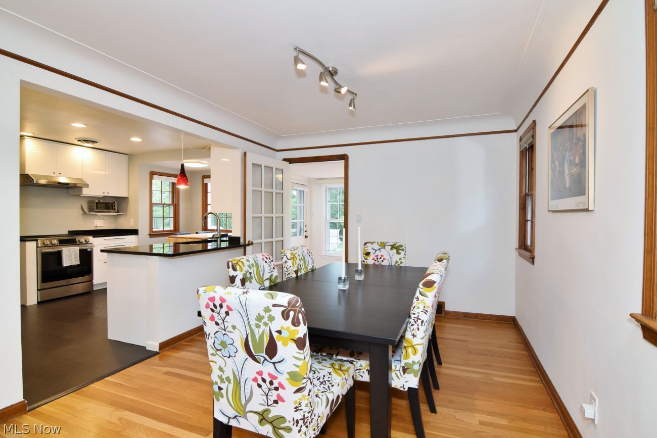 22012 Westchester Road Shaker Heights OH 44122