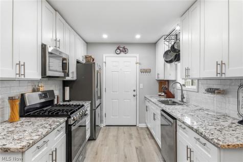 7942 Bellflower Road Mentor OH 44060
