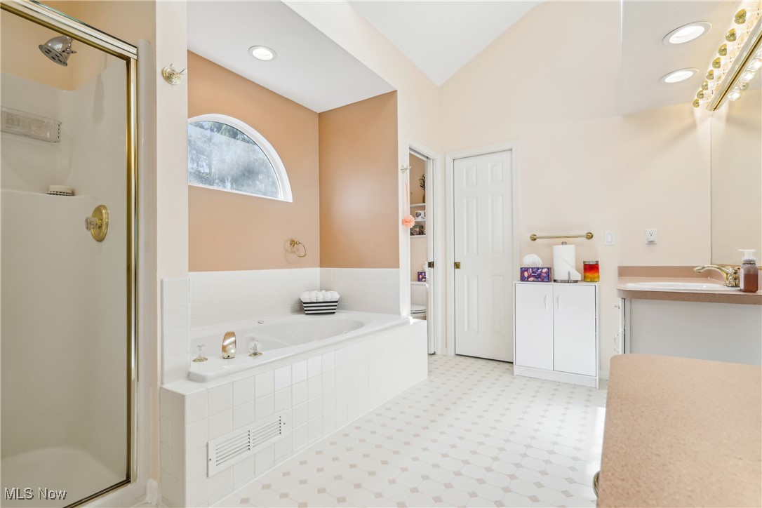 474 Celestia Drive Richmond Heights OH 44143