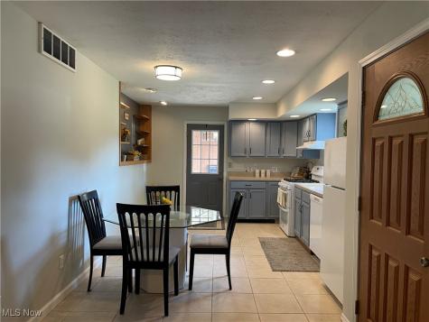 5741 Jaycox Road North Ridgeville OH 44039