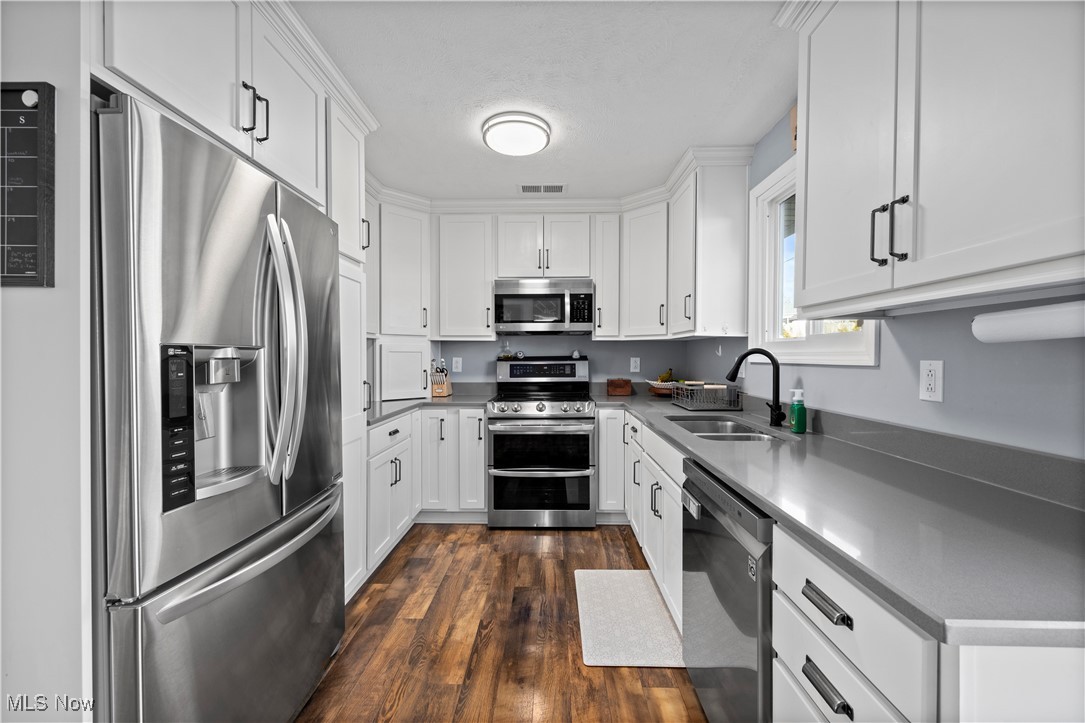 5611 Independence Drive Lorain OH 44053