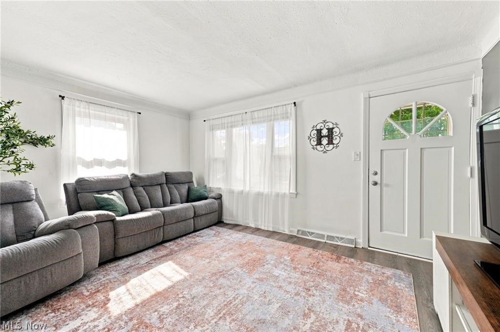 9310 Orchard Avenue Brooklyn OH 44144