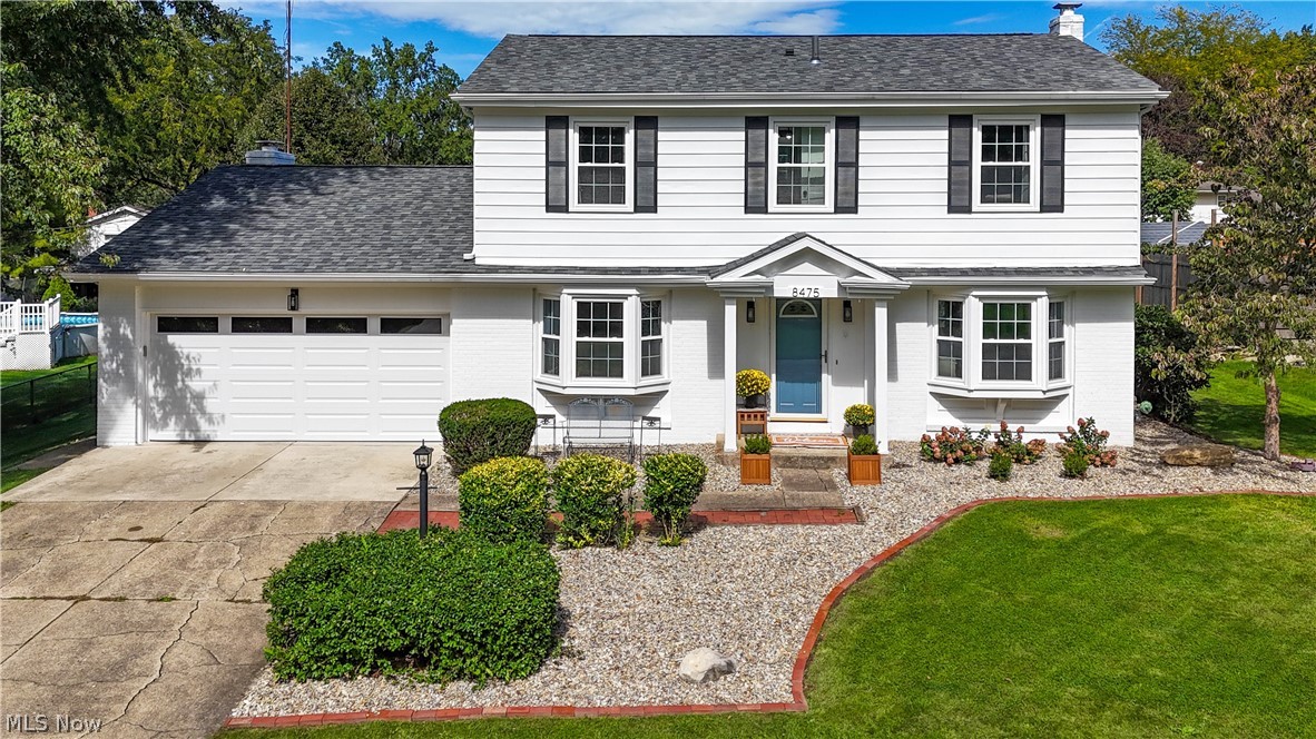 8475 Squirrel Hill Drive NE Warren OH 44484