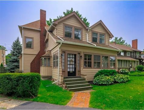 24 Villa Beach Cleveland OH 44110