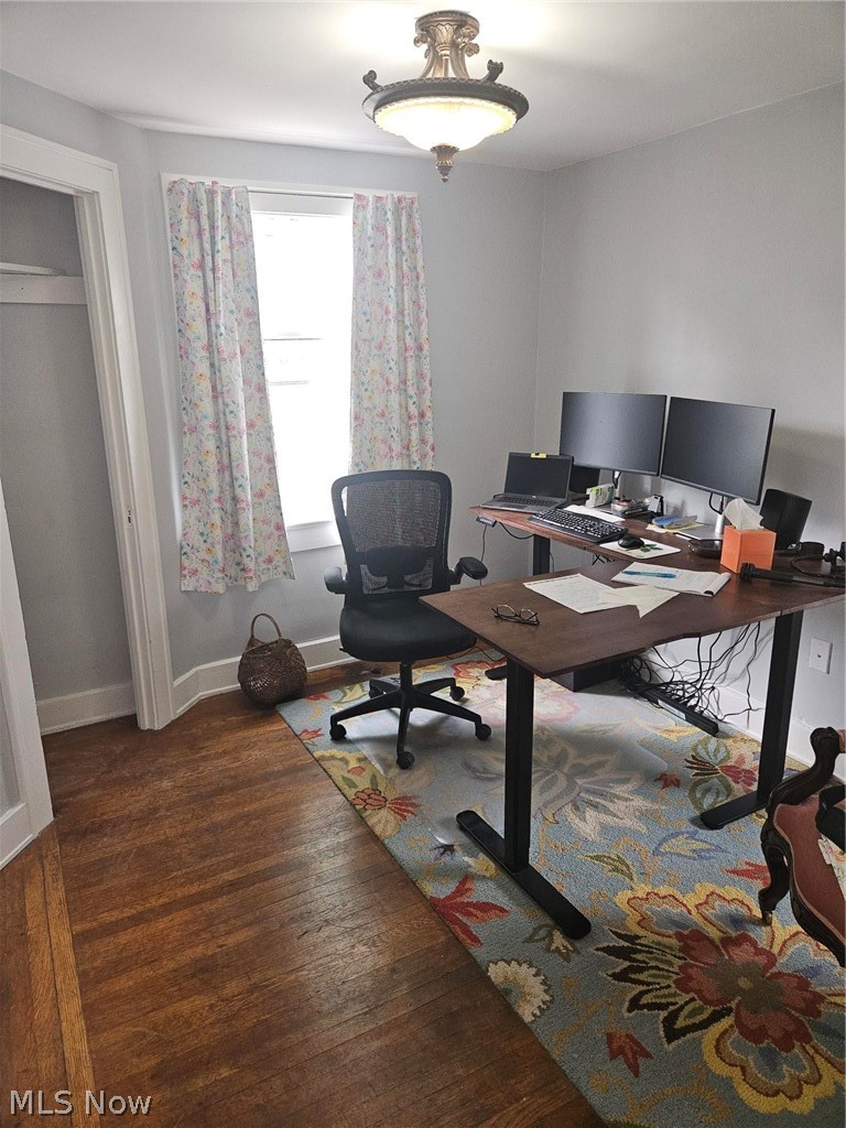 24 Villa Beach Cleveland OH 44110