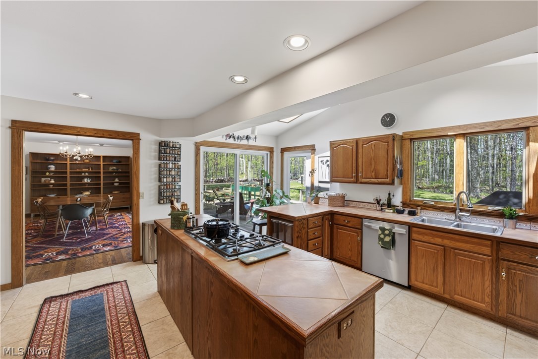31599 Fairview Road Orange OH 44022