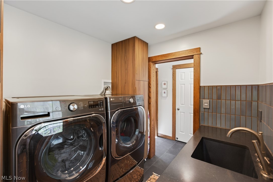31599 Fairview Road Orange OH 44022