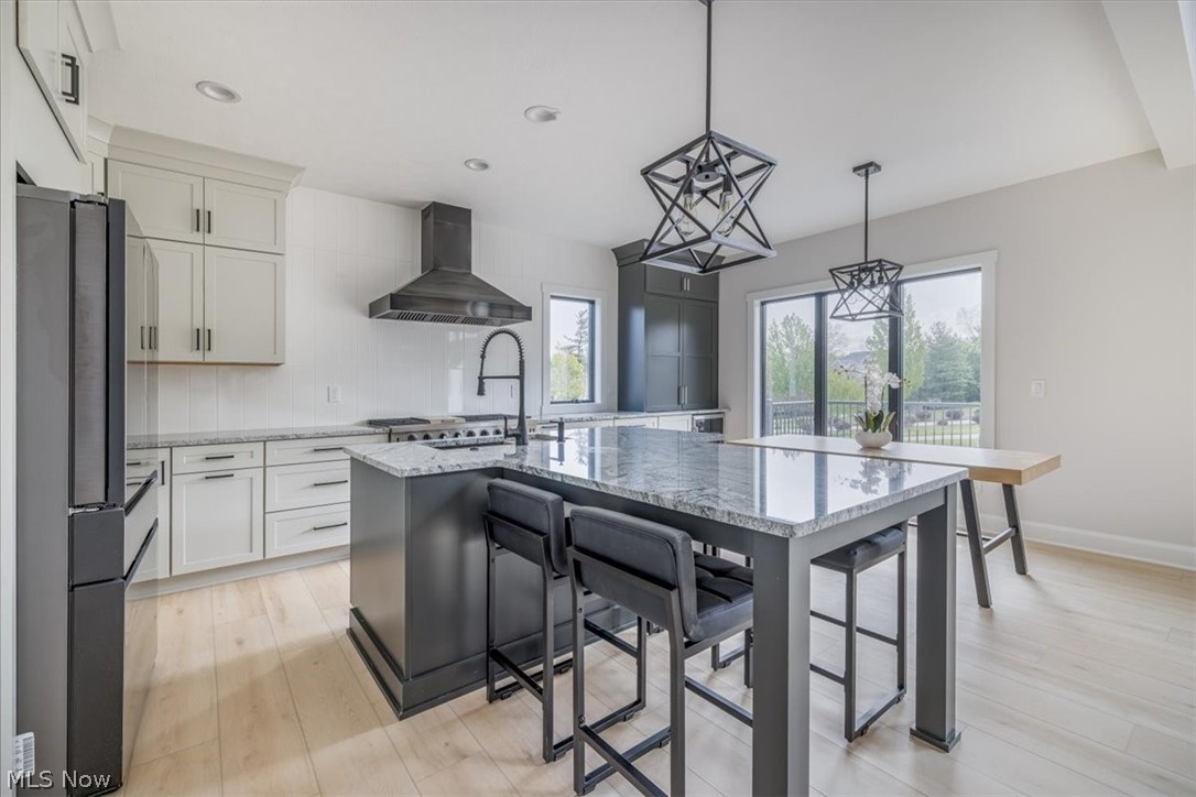 245 Somerset Drive Hinckley OH 44233