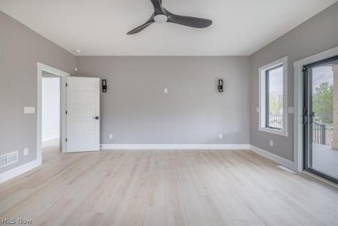 245 Somerset Drive Hinckley OH 44233