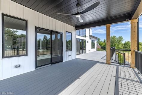 245 Somerset Drive Hinckley OH 44233