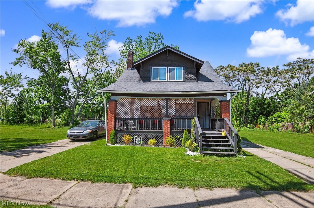 32 E Avondale Avenue Youngstown OH 44507