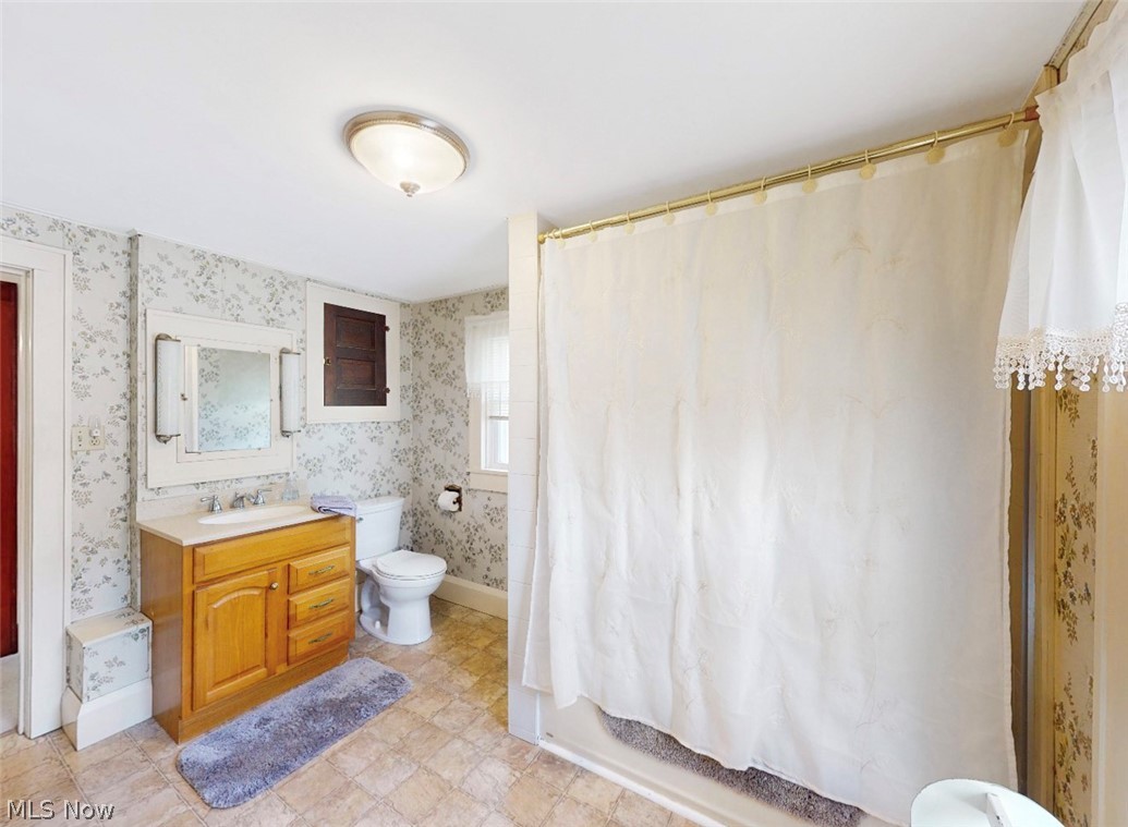 6201 Richville Drive SW Navarre OH 44662