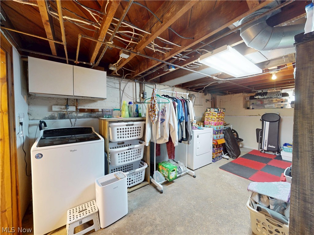 6201 Richville Drive SW Navarre OH 44662