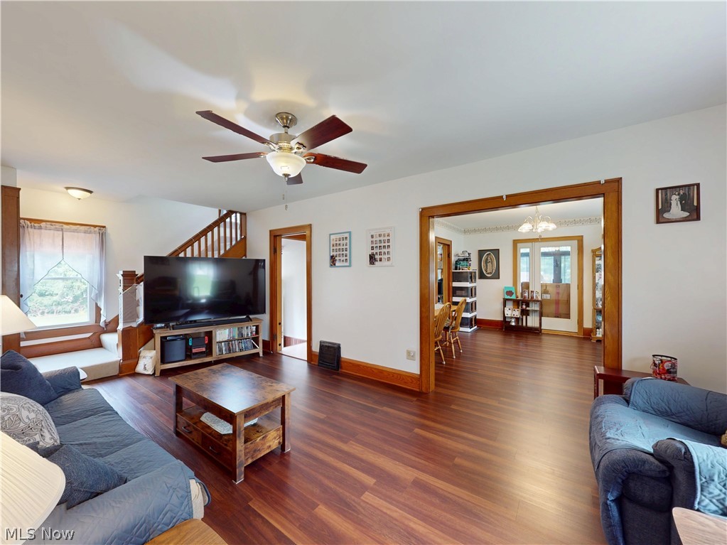 6201 Richville Drive SW Navarre OH 44662