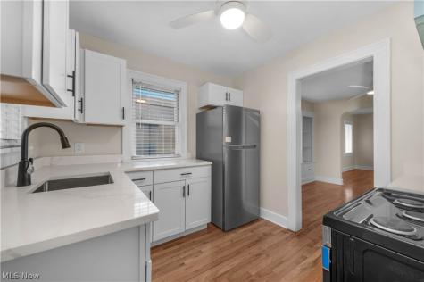 8012 Spring Garden Road Parma OH 44129