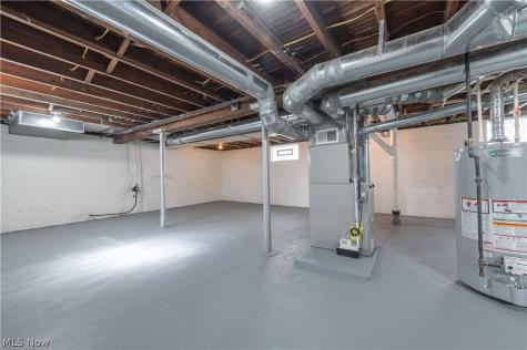8012 Spring Garden Road Parma OH 44129