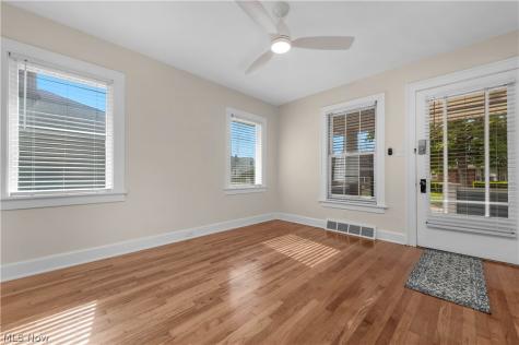 8012 Spring Garden Road Parma OH 44129