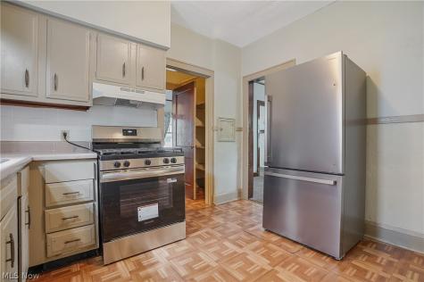 609 Storer Avenue Akron OH 44320