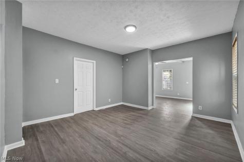 3142 W 40th Street Cleveland OH 44109
