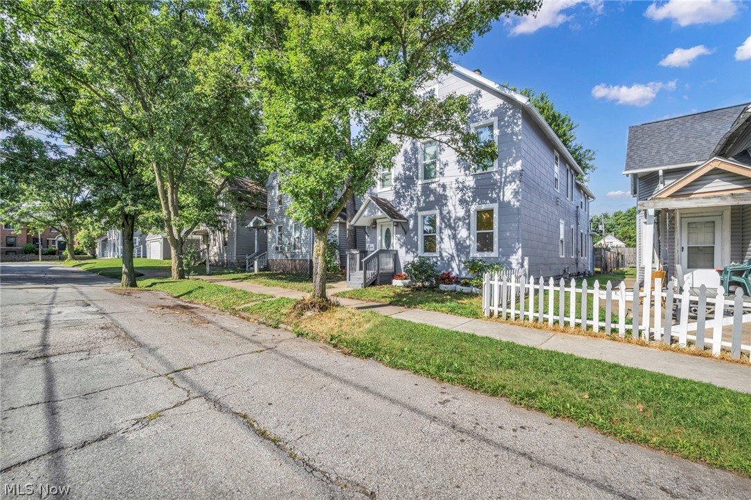 3142 W 40th Street Cleveland OH 44109