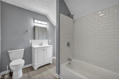 3142 W 40th Street Cleveland OH 44109