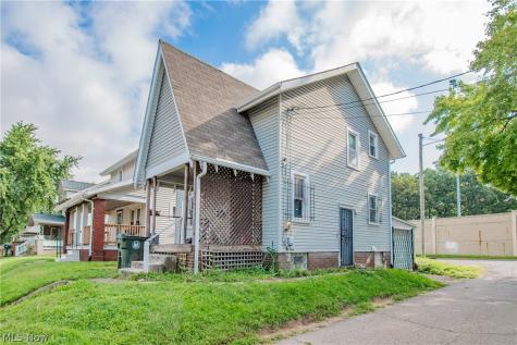 800 Halter Court NW Canton OH 44708