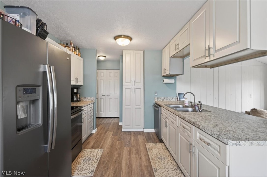 1960 Jo Ann Drive Parma OH 44134