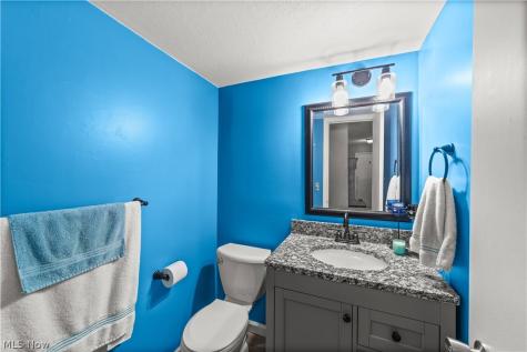 1960 Jo Ann Drive Parma OH 44134