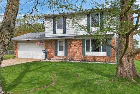 1960 Jo Ann Drive Parma OH 44134