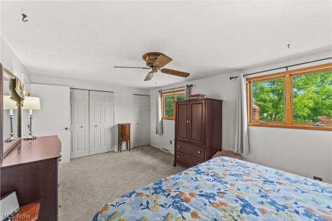 1960 Jo Ann Drive Parma OH 44134
