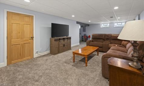 1960 Jo Ann Drive Parma OH 44134