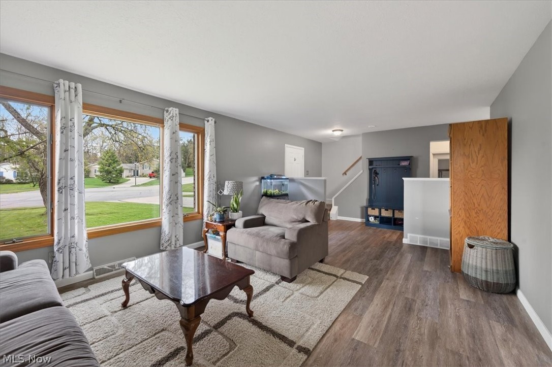 1960 Jo Ann Drive Parma OH 44134