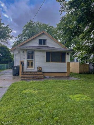 684 Evans Avenue Akron OH 44310