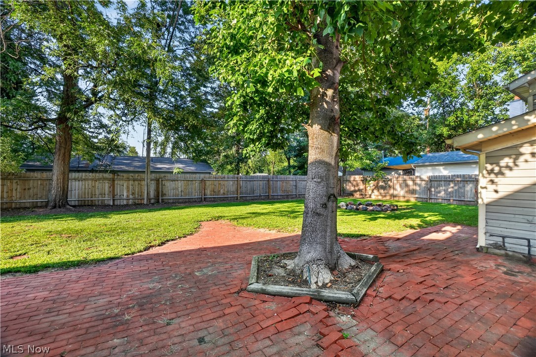 6187 Larkhall Drive Madison OH 44057