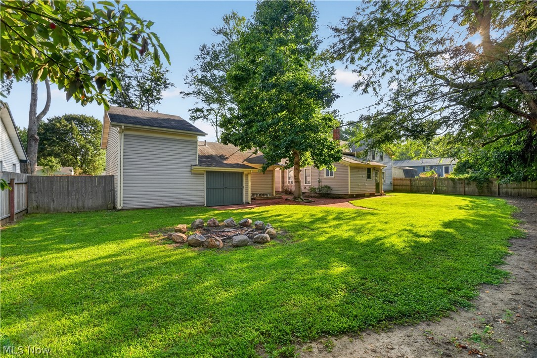 6187 Larkhall Drive Madison OH 44057