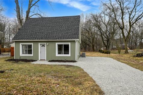 2255 Lake Road Akron OH 44312