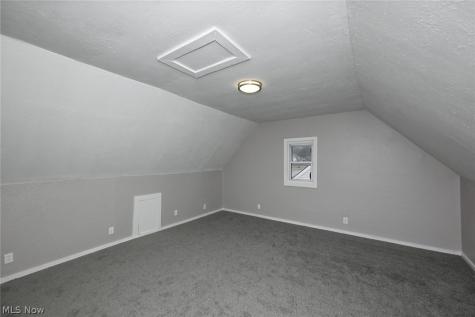 2255 Lake Road Akron OH 44312