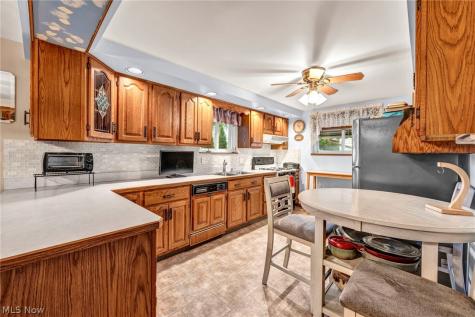 15425 Richard Drive Brook Park OH 44142