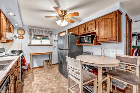 15425 Richard Drive Brook Park OH 44142