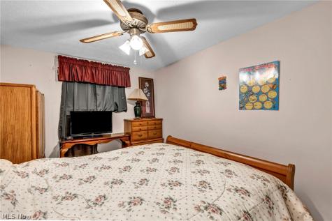 15425 Richard Drive Brook Park OH 44142
