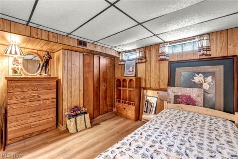 15425 Richard Drive Brook Park OH 44142