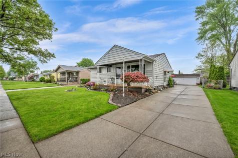 15425 Richard Drive Brook Park OH 44142