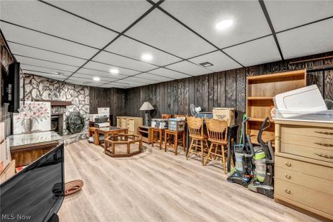 15425 Richard Drive Brook Park OH 44142