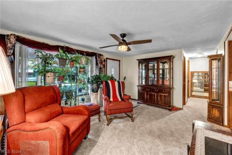 15425 Richard Drive Brook Park OH 44142